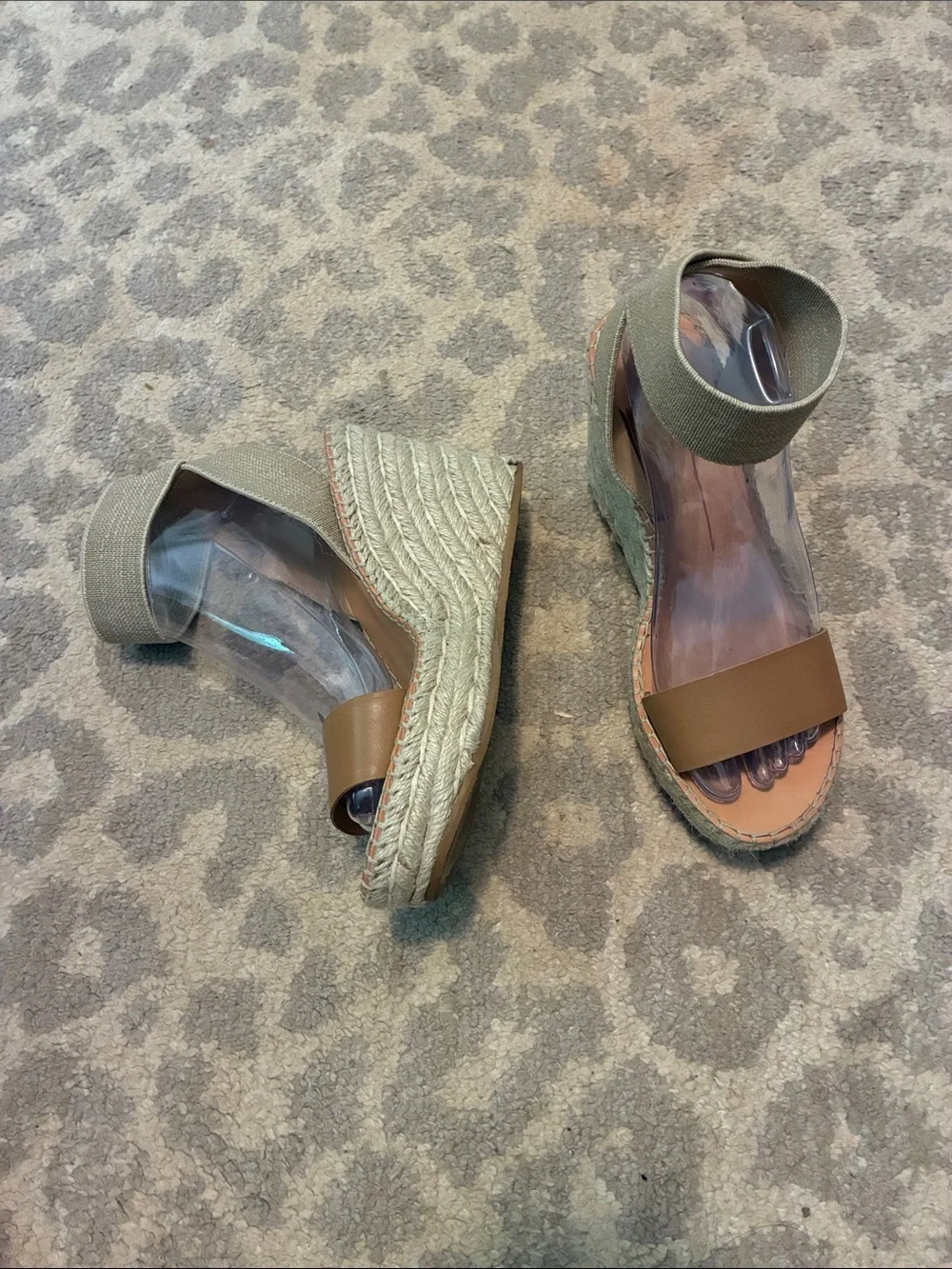 Dolce Vita Pavlin espradille wedge Size 8.5